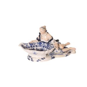 Sweet meat dish, Meissen, figural porcelain blue onion pattern&hellip;