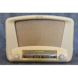 Vintage Mullard radio - price guide and values