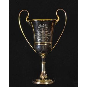 9ct yellow gold West Australian horse racing trophy - the Perth…