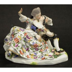  Antique Meissen porcelain figurine. Woman playing flute.  Late 19th century. *