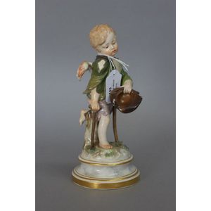 Meissen Porcelain Beggar Cupid Figure - Meissen - Ceramics
