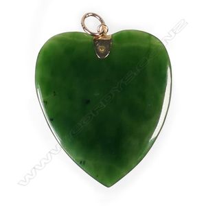 A colonial pounamu greenstone heart pendant, with 9ct gold cap…