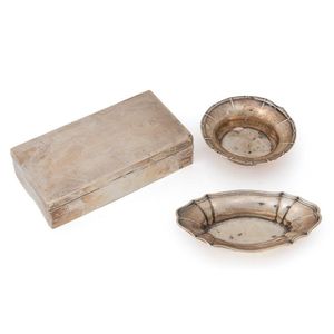 A collection of small silver vessels, English, 1906 and later,…