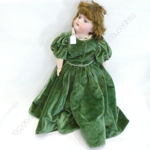 Simon Halbig Heinrich Halbig doll, height 60 cm, with stand,…
