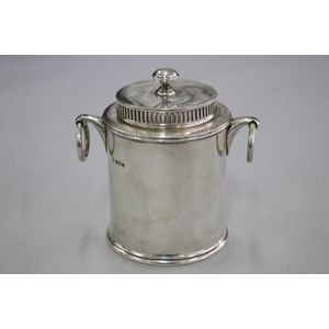 Sterling silver tea caddy, Sheffield 1910-11, maker Martin Hall…