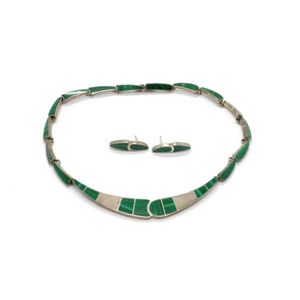 Vtg popular 3 strand malachite necklace with sterling silver