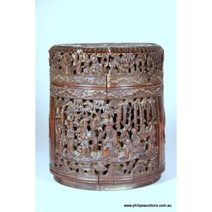 A fine carved bamboo tea caddy, Qing Dynasty, 19th century,…