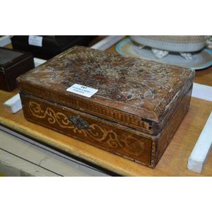 French Prisoner of War Napoleonic straw work box, approx 8 cm…