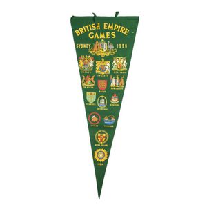 1938 Commonwealth Games in Sydney: Large Pennant (151 cm long)…