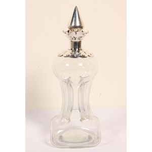Glug decanter, sterling silver mounted, London 1901, by Hukin &…