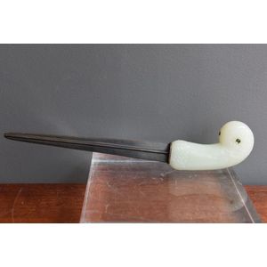 Light celadon coloured jade, Mughal, gem set dagger handle&hellip;