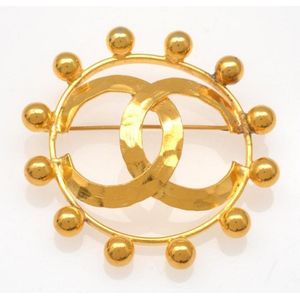 Chanel (France) brooches - price guide and values