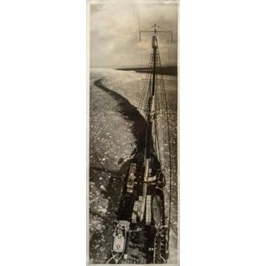 The B.A.N.Z. Antarctic Expedition: Official original photograph…