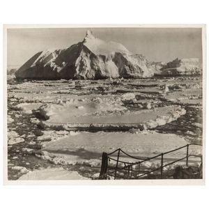 The B.A.N.Z. Antarctic Expedition: Official original photograph…