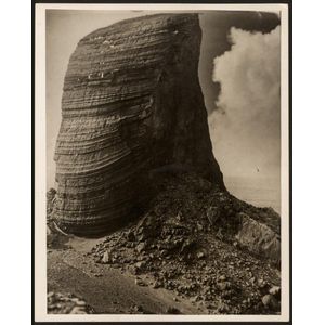 The B.A.N.Z. Antarctic Expedition: Official original photograph…
