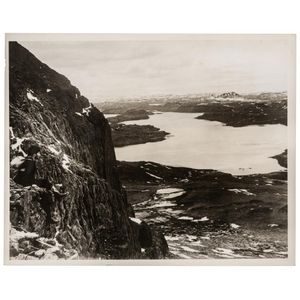 The B.A.N.Z. Antarctic Expedition: Official original photograph…
