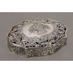 19th century German silver trinket box and cover, marks to base,…