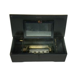 19th century Swiss musical box. Rosewood case with inlay.…