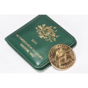 Australian 22ct $200 gold coin, commemorating the Brisbane 1982…