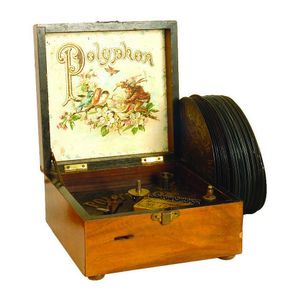 An uncommon late 19th century Polyphon small disc music box,…