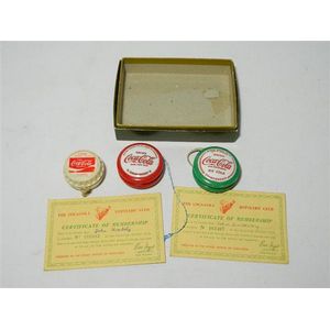 Three Coca Cola Russell Yo- Yo's, two membership certificates