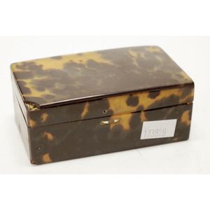 Victorian tortoiseshell trinket box tortoiseshell covered…