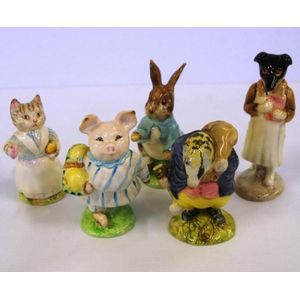 Five Beswick Beatrix Potter figurines to include Pickles, Tommy…