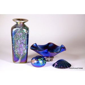 Colin Heaney (Australia), glass paperweights, late 20th century 