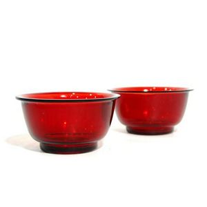 A PLAIN RUBY RED GLASS BOWL, CHINA, 18TH CENTURY