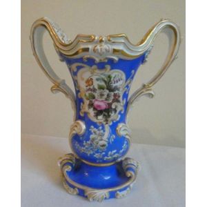 Russian Imperial Porcelain Popov Factory vase gilded and…