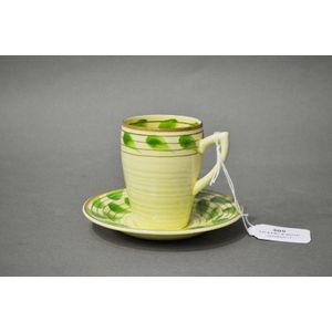 Clarice Cliff (England) cups & saucers/trios - price guide and values