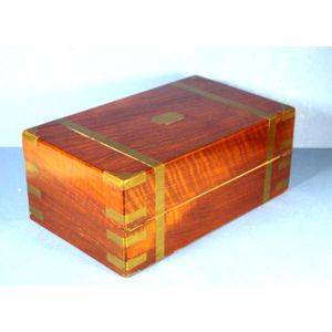 Mid Victorian walnut campaign writing slope box, cedar lined…