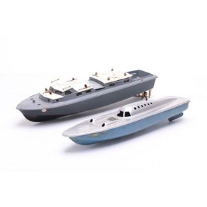 Two English model boats, including a star pond yacht & Victory…
