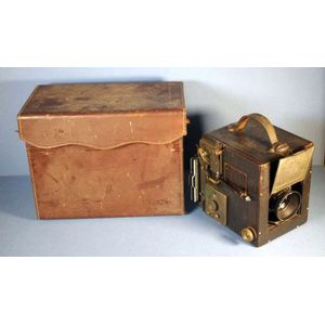 Antique Graflex Series B Camera with Leather Case - Photography ...