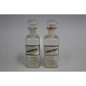 Pair of antique square shape chemist jars, GUAYACOL and L.FERR.…