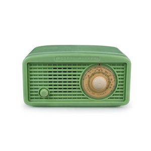 Astor Mickey rare green Bakelite mantel radio, 17.5 cm high, 32…