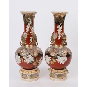 A pair of Japanese Satsuma export ware vases with stands, Meiji…