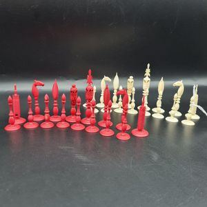 Complete set of chess pieces, antique finely carved and turned…