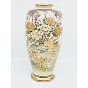 Satsuma vase, Japanese Meigi period ceramic vase with hand…
