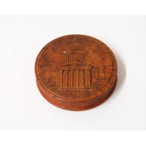 A 19th century exotic wood (birds-eye maple) snuff box, the lid…