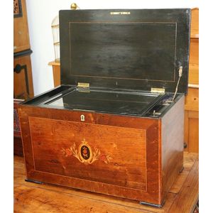 Large Swiss music box with organ, no. 819, Not in great…