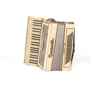 Hohner accordion serial numbers 222