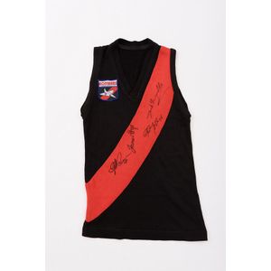 Essendon: Essendon jumper signed by 4 Brownlow Medallists -…