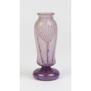 A Le Verre Francais cut cameo glass vase, early 20th century,&hellip;