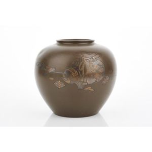 Japanese bronze vases - price guide and values