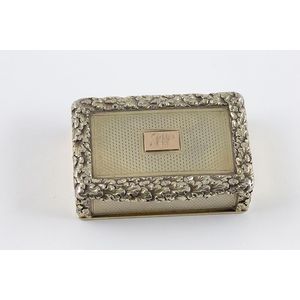 Fine William IV sterling silver gilt table snuff box engine…