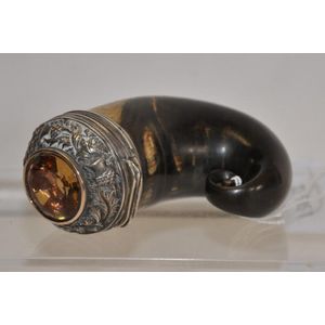 Early 19th century Scottish horn snuff mull with embossed…