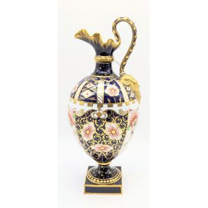 花瓶  Crown Derby 花瓶 Crown Derby Antique ROYAL CROWN DERBY Small Bone China