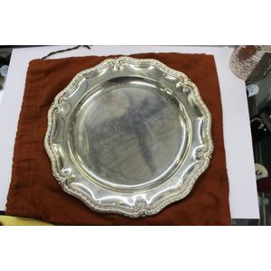 Odiot, salver / dinner plate.950 silver late 19th century With…