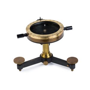 Negretti and Zambra bearing compass in box, 20th century,…